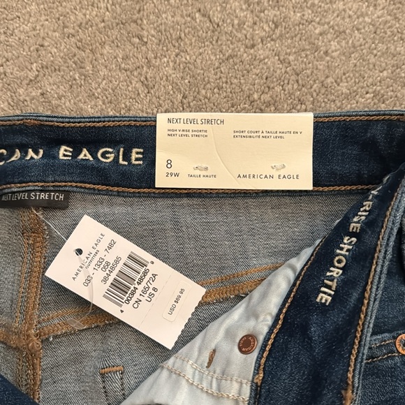 American Eagle High V-Rise Shortie NWT Size 8 - Picture 4 of 4
